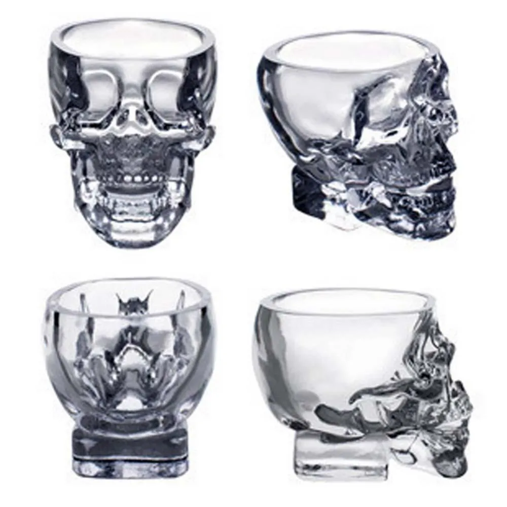 Przezroczyste kieliszki SKULL do alkoholu