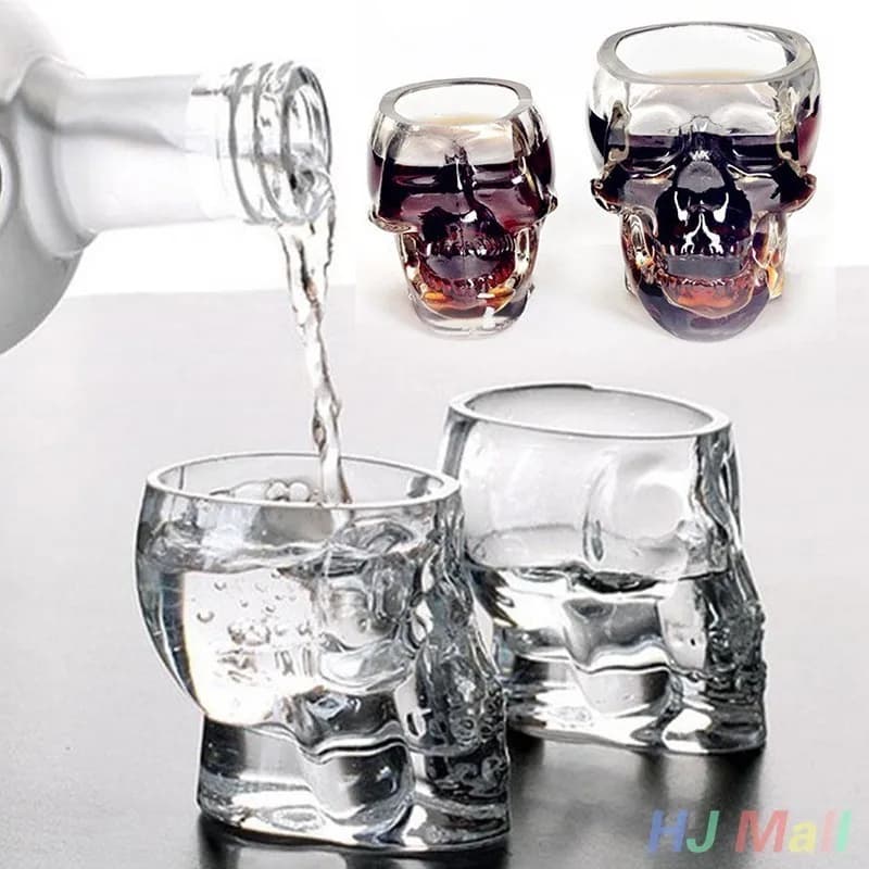 Przezroczyste kieliszki SKULL do alkoholu