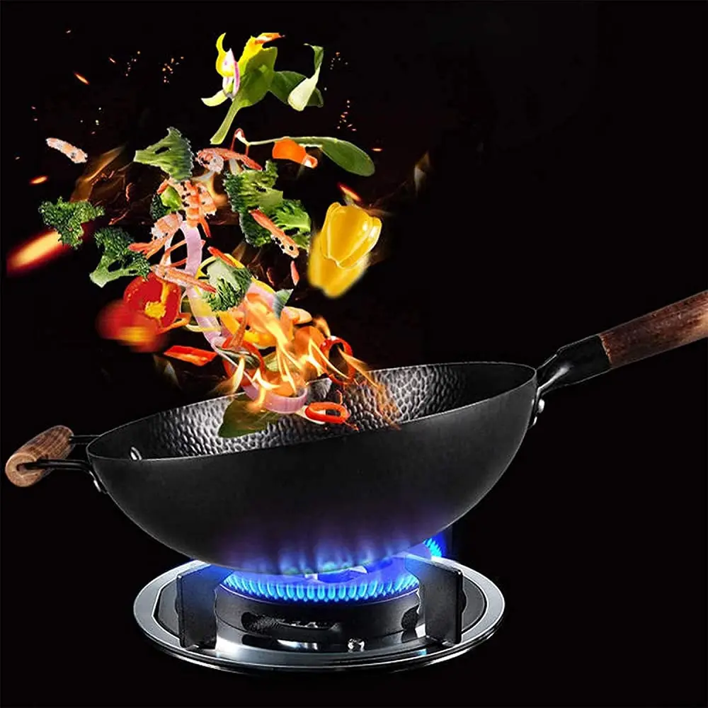 Tradycyjny Wok z Kutego Żelaza – Ręcznie Wykańczana Patelnia do Kuchni Azjatyckiej