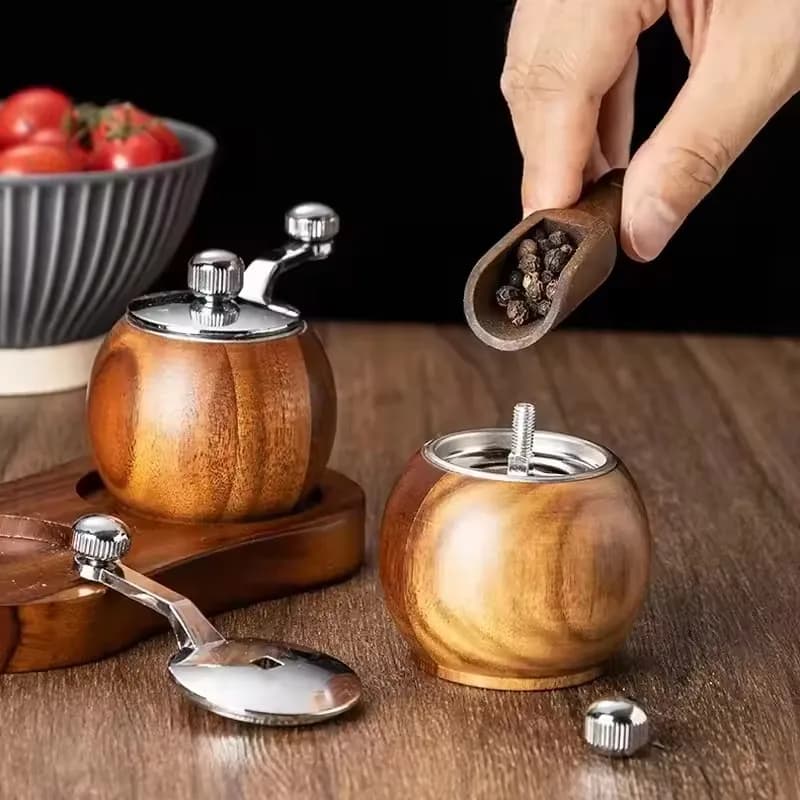 Mini młynek do soli i pieprzu z drewna – ręczny z ceramicznym mechanizmem